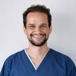 Lic. Andres Garcia Blanco